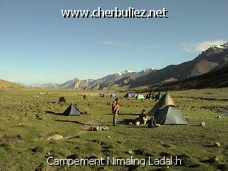 légende: Campement Nimaling Ladakh
qualityCode=raw
sizeCode=half

Données de l'image originale:
Taille originale: 144902 bytes
Temps d'exposition: 1/215 s
Diaph: f/400/100
Heure de prise de vue: 2002:06:28 06:50:21
Flash: non
Focale: 42/10 mm
